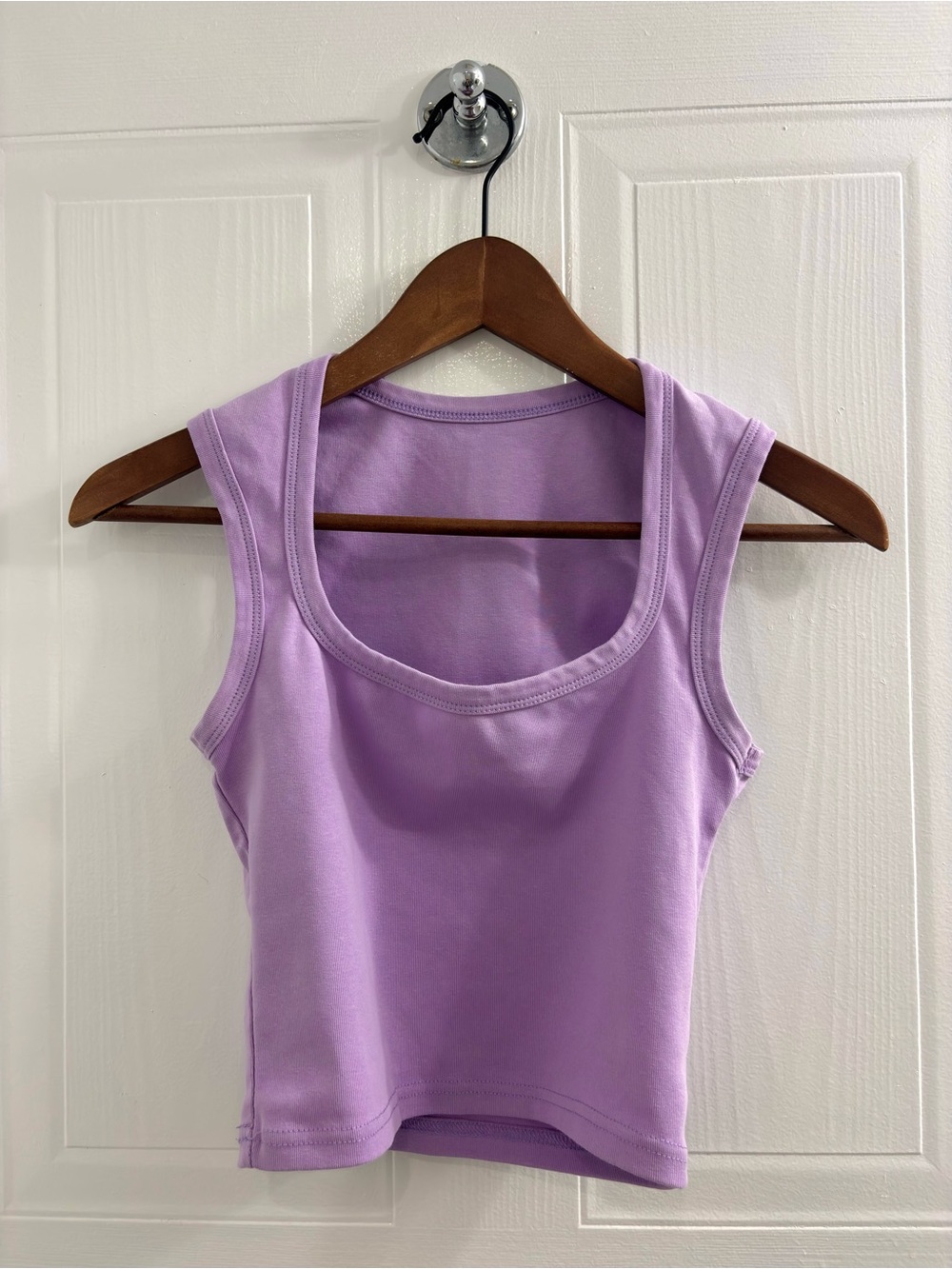 Women's Lavender Scoop Neck Tank Top